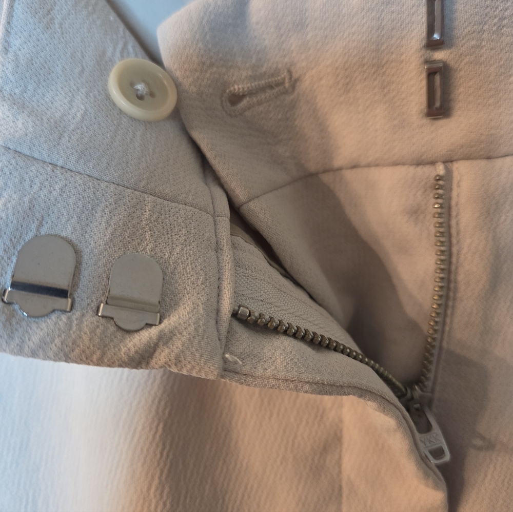 Aritzia Wilfred Crepe Pants Cream Sz 8 - Picture 4 of 7